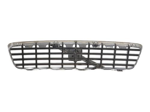 grille-volvo-s60-i-384-2000-2001-2002-2003-2004-2005-2006-2007-2008-2009-2010-33237631 main image
