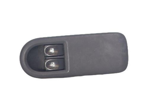 Used Left front window switch RENAULT CLIO III (BR0/1, CR0/1) 1.5 dCi (BR17, CR17) (86 hp) 30577478