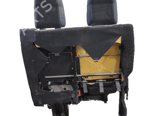 Used Right front seat Right front seat 37637640 37637640