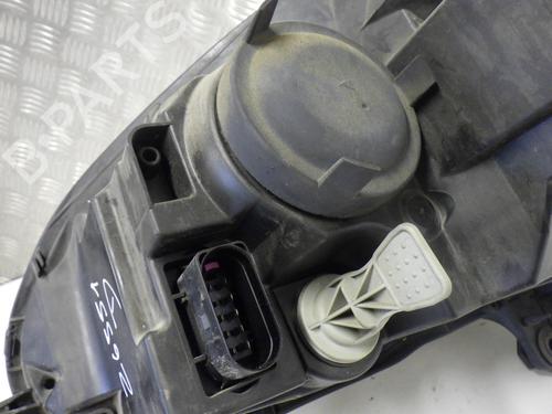 Right headlight VW GOLF V (1K1) 1.6 FSI | BP24257381C29  - Image 5