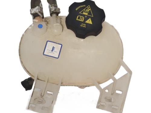 expansion-tank-fiat-500x-334_-2014-31762298 main image