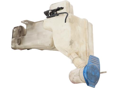 windscreen-washer-tank-vw-touran-1t1-1t2-2003-2004-2005-2006-2007-2008-2009-2010-2011-34361654 main image