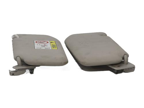 Left sun visor CITROËN C4 CACTUS 1.2 THP 110 | BP32403078I1 - Image 2