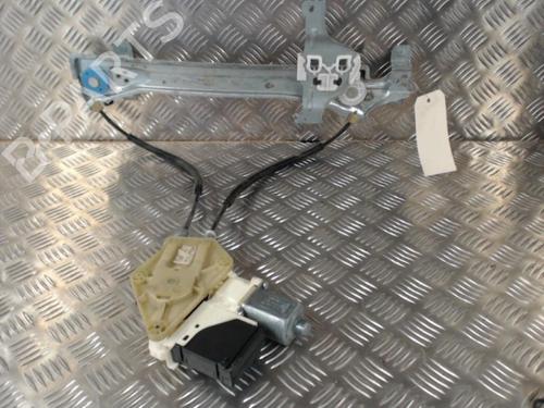 Rudehejsemekanisme Højre bagtil RENAULT MEGANE III Hatchback (BZ0/1_, B3_) 1.5 dCi (86 hp) 24256061
