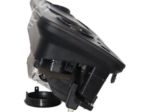 display-monitor-mercedes-benz-sprinter-5-t-van-b907-2018-32448075 main image