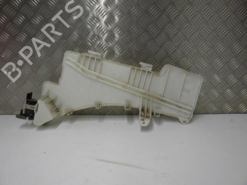Windscreen washer tank PEUGEOT 3008 II SUV (MC_, MR_, MJ_, M4_) 1.6 PureTech 180 (M45GFR, M45GFU) | BP24254530C113