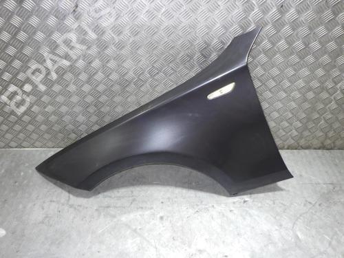 Used Left front fenders BMW 1 (E87) 118 d (122 hp) 24253940
