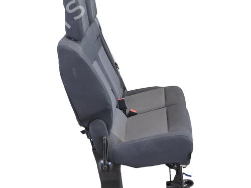 Right front seat PEUGEOT EXPERT Van (V_) 2.0 BlueHDi 145 | BP38238236C16 - Image 3