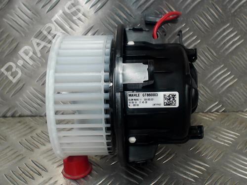 Heater blower motor VW POLO VI (AW1, BZ1, AE1) 1.6 TDI | BP24255433M62 - Image 3