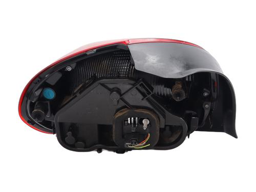 Right taillight CITROËN C3 III (SX) 1.2 PureTech 82 | BP32521070C35