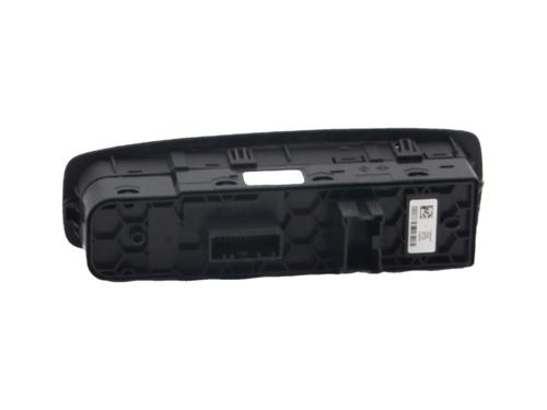 Used Left front window switch Left front window switch RENAULT MEGANE IV Hatchback (B9A/M/N_) 1.5 Blue dCi 115 (B9A6) (116 hp) 39727897 39727897