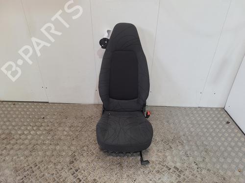 Sæde højre fortil SMART FORTWO Coupe (451) 1.0 (451.331, 451.380) (71 hp) 31136206