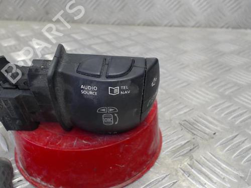 Used Switch Switch RENAULT MEGANE III Hatchback (BZ0/1_, B3_) 1.5 dCi (106 hp) 24257851 24257851