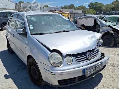 Brugte VW POLO IV (9N_, 9A_) 1.4 TDI (75 hp) 4432553
