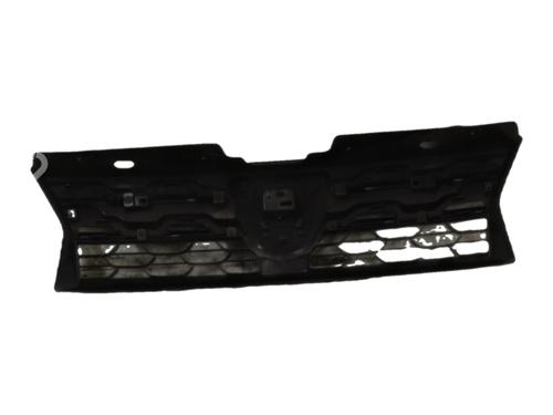 grille-dacia-duster-hs_-2010-2011-2012-2013-2014-2015-2016-2017-2018-36401787 main image