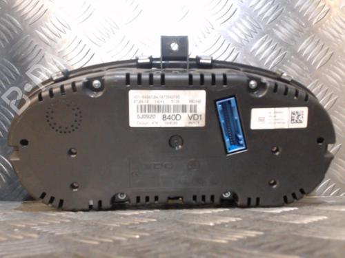 Instrument cluster SKODA FABIA II (542) 1.6 TDI | BP24273604C47 