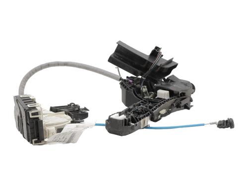 Front left lock MERCEDES-BENZ GLA-CLASS (X156) GLA 220 CDI (156.903) | BP27932975C98