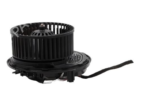 Used Heater blower motor AUDI TT Roadster (FV9, FVR) 45 TFSI quattro (245 hp) 32392622