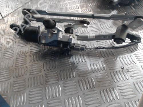 Used Front wiper motor RENAULT CLIO V (B7_) 1.3 TCe 140 (B7N0) (140 hp) 24271826