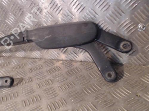 front-windshield-wiper-arm-ford-focus-c-max-dm2-2003-2004-2005-2006-2007-24270066 main image