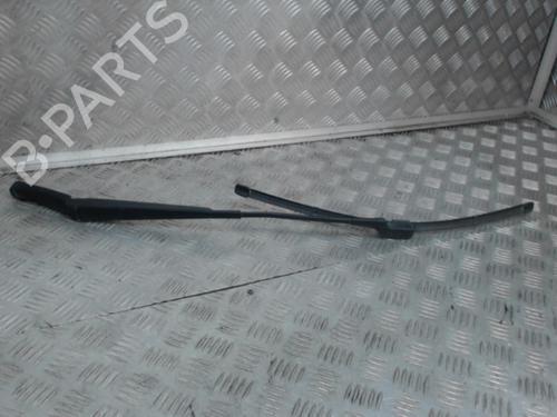 Used Front windshield wiper arm VW TIGUAN (5N_) 2.0 TDI (140 hp) 24277090