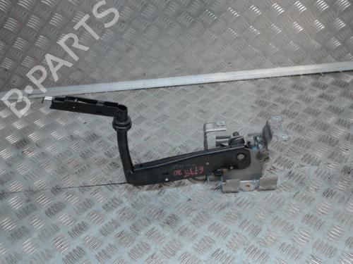 Used Hand brake CITROËN C4 II (NC_) 1.6 HDi 115 (114 hp) 24273870