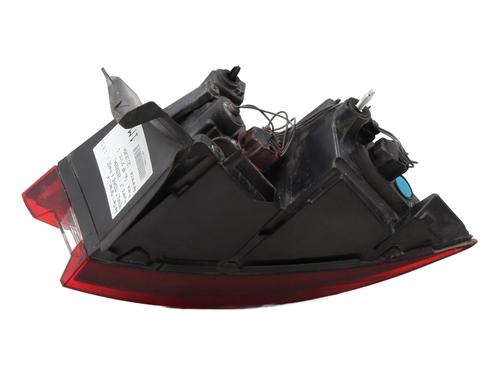 Used Right taillight Right taillight RENAULT MEGANE IV Hatchback (B9A/M/N_) 1.5 dCi 110 (B9A3) (110 hp) 32299762 32299762