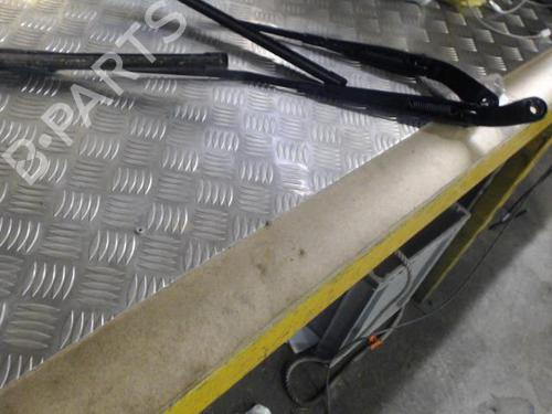 Front windshield wiper arm AUDI A3 Sportback (8YA, 8YF) 30 TDI | BP24265365C143 