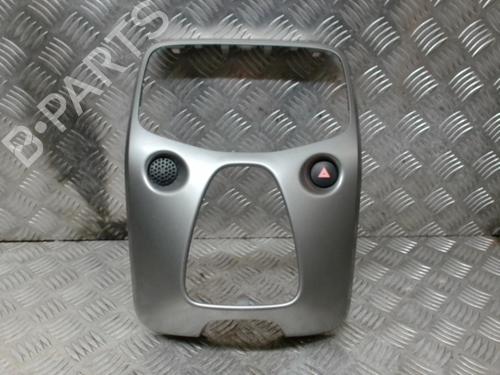 Used Middle console Middle console TOYOTA AYGO (_B4_) 1.0 (KGB40) (69 hp) 24281999 24281999