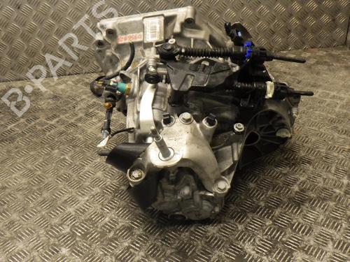 gearbox-renault-clio-v-b7_-2019-24271767 main image