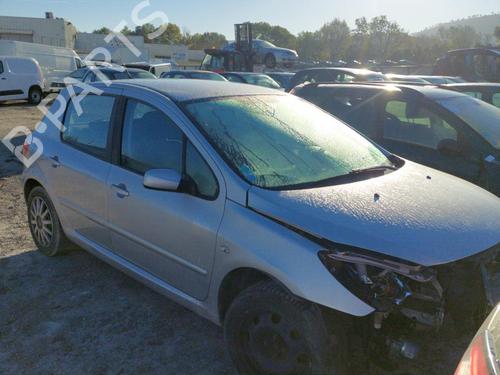Left mirror PEUGEOT 307 (3A/C) 1.6 HDi 110 | BP24272921C26 