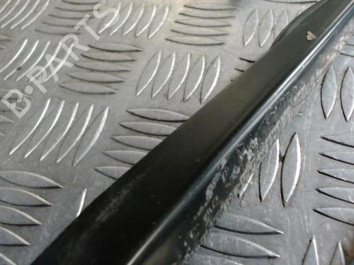 front-windshield-wiper-arm-mercedes-benz-sprinter-3-t-van-b910-2018-24264490 main image