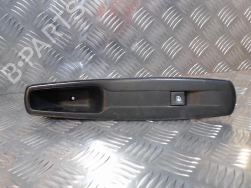 Used Right front window switch RENAULT MEGANE III Hatchback (BZ0/1_, B3_) 1.5 dCi (BZ0C) (90 hp) 24277808