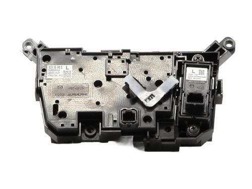 switch-mazda-cx-30-dm-2019-33205729 main image