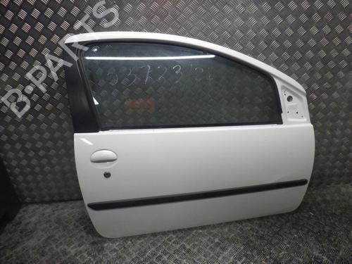 Used Right front door PEUGEOT 107 (PM_, PN_) 1.0 (68 hp) 24265277