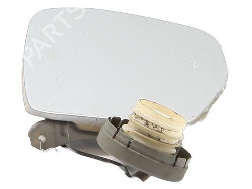 fuel-flap-toyota-corolla-_e12_-2001-2002-2003-2004-2005-2006-2007-2008-33415302 main image