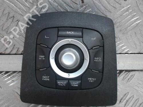 Used Switch RENAULT SCÉNIC III (JZ0/1_) 1.5 dCi (106 hp) 24272687