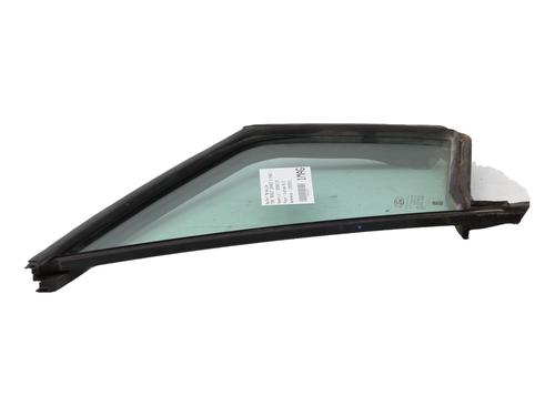 Used Front right quarter glass Front right quarter glass 37219764 37219764