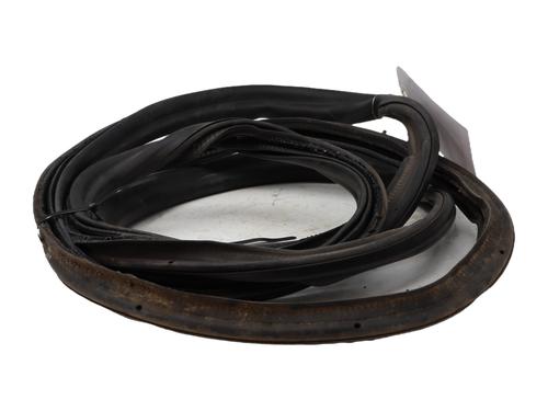 rubber-door-seal-vw-golf-v-1k1-2003-2004-2005-2006-2007-2008-2009-2010-37868420 main image