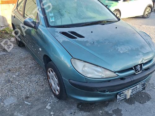 Peças PEUGEOT 206 Hatchback (2A/C) 1.4 i (75 hp) 4376349