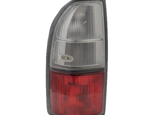 Used Left taillight TOYOTA LAND CRUISER 90 (_J9_) 3.0 D-4D 4WD (KDJ90_, KDJ95_, KDJ90W, KDJ95W) (163 hp) 26653481