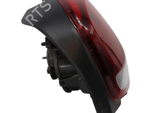 Used Right taillight Right taillight 37007742 37007742