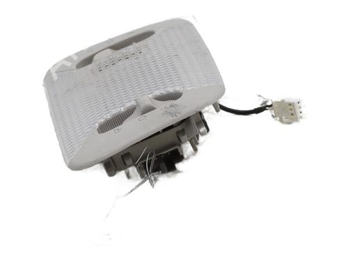 interior-roof-light-toyota-aygo-_b4_-2014-33414766 main image