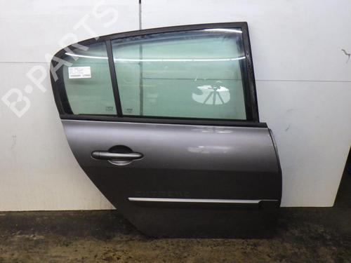 Used Right rear door RENAULT MEGANE II (BM0/1_, CM0/1_) 1.4 16V (BM0B, CM0B) (98 hp) 28953164