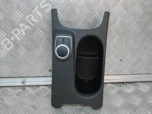 Switch MERCEDES-BENZ B-CLASS Sports Tourer (W246, W242) B 200 CDI (246.201) | BP24268019I30 