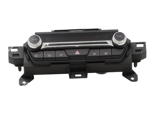 Used Climate control Climate control MAZDA CX-30 (DM) e-SKYACTIV-X M Hybrid (186 hp) 33176817 33176817