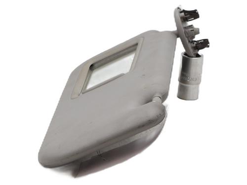 Used Left sun visor Left sun visor TOYOTA YARIS (_P9_) 1.4 D-4D (NLP90_, NLP90R) (90 hp) 31715066 31715066