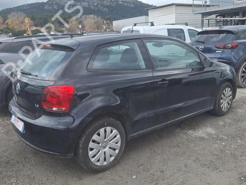 Right headlight VW POLO V (6R1, 6C1) 1.2 | BP32443984C29