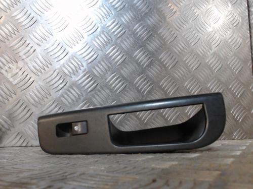 Right rear window switch KIA CEE'D Hatchback (ED) 2.0 CRDi 140 | BP24265883I28 