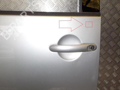 Used Left front door Left front door 24273609 24273609